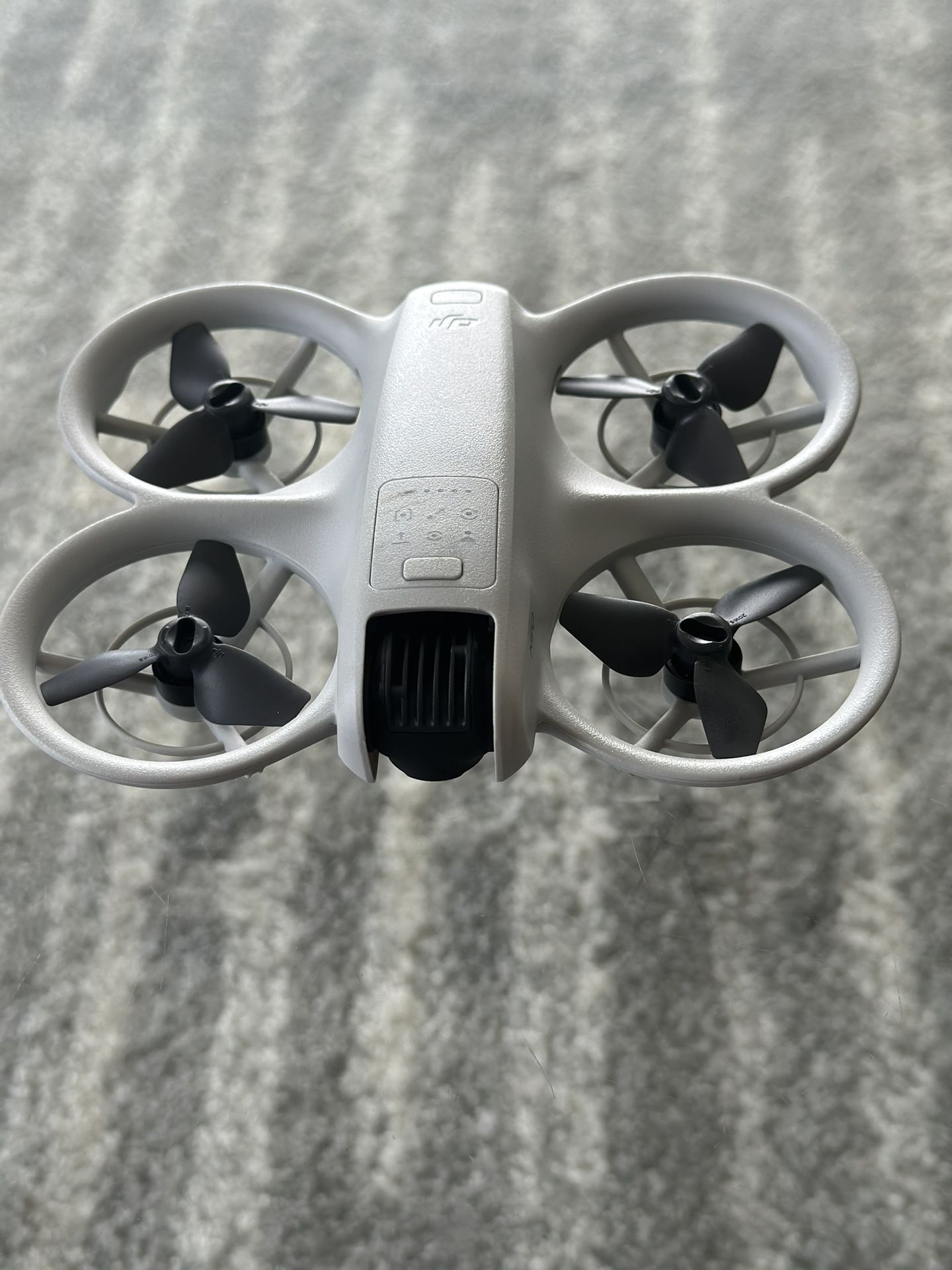 DJI NEO