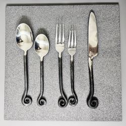 Stainless Steel - 4 Set Silverware 