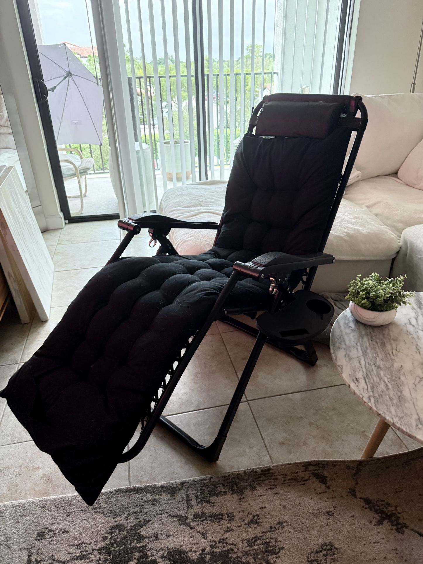 Foldable Zero Gravity Chair - New!