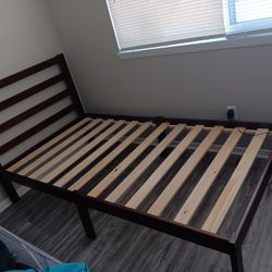 180 TWIN SIZE BEDFRAME 