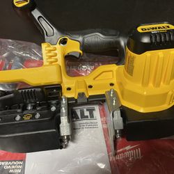 DEWALT 20V BAND SAW  OUT THE BOX NEVER USED  #DCS371B (( Tool Only ))  Coming To Check 