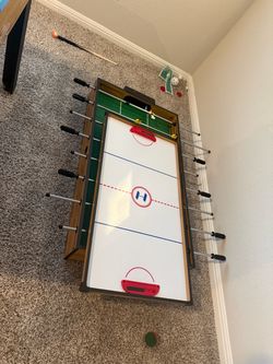 Game table ￼