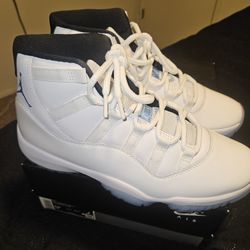 Air Jordan Retro 11 Size 9.5 Worn Once $180 Obo