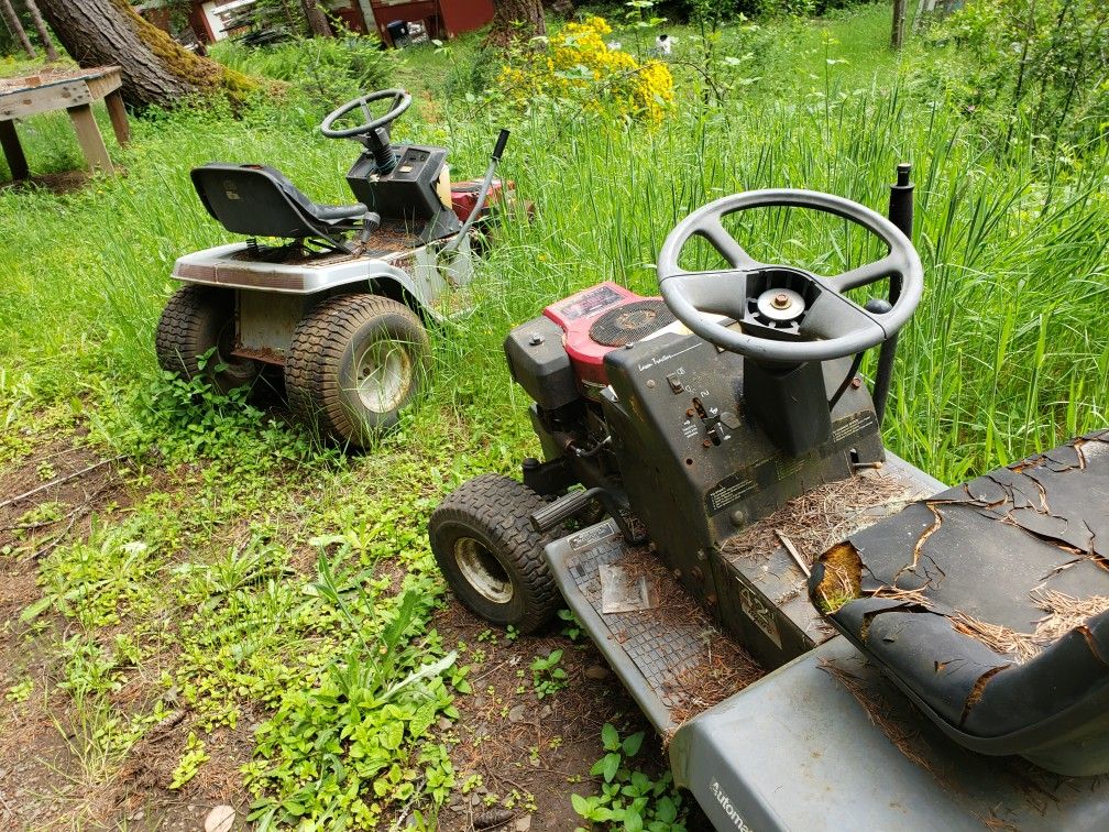 Two Mowers. Good Engines 20$ Each.