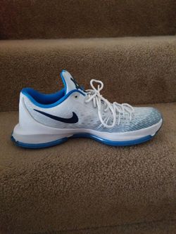 NIKE KD 8 Kevin Durant Style 749375 144 Mens sneaker Size 11 white blue. PREOWNED for Sale in Spring Valley CA OfferUp