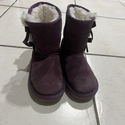 girl's ugg