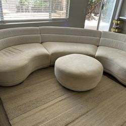 LARGE White Tri Sectional u-shaped Couch W/ Ottoman