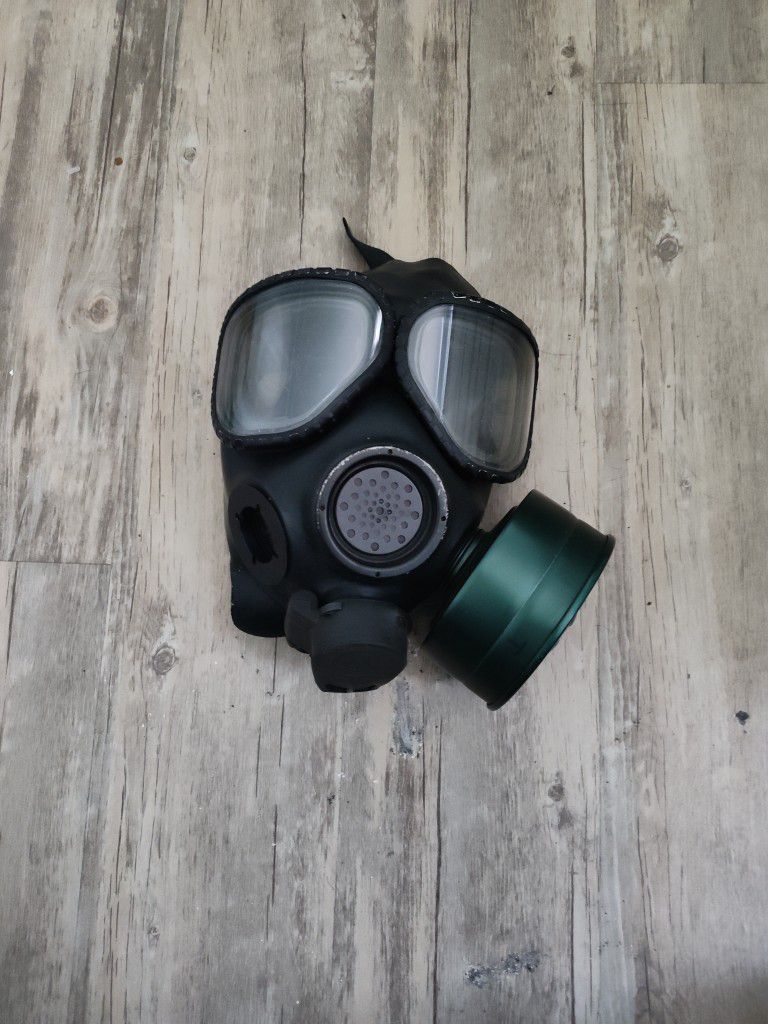 Gas Mask With New Bio Filter 