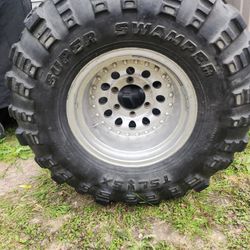 Tires 33×15,50R15LT bolt pattern measurement (e.g., 6x5.5 or 6x139.7