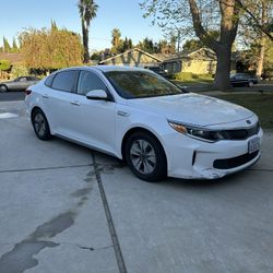 Kia Optima Hybrid 