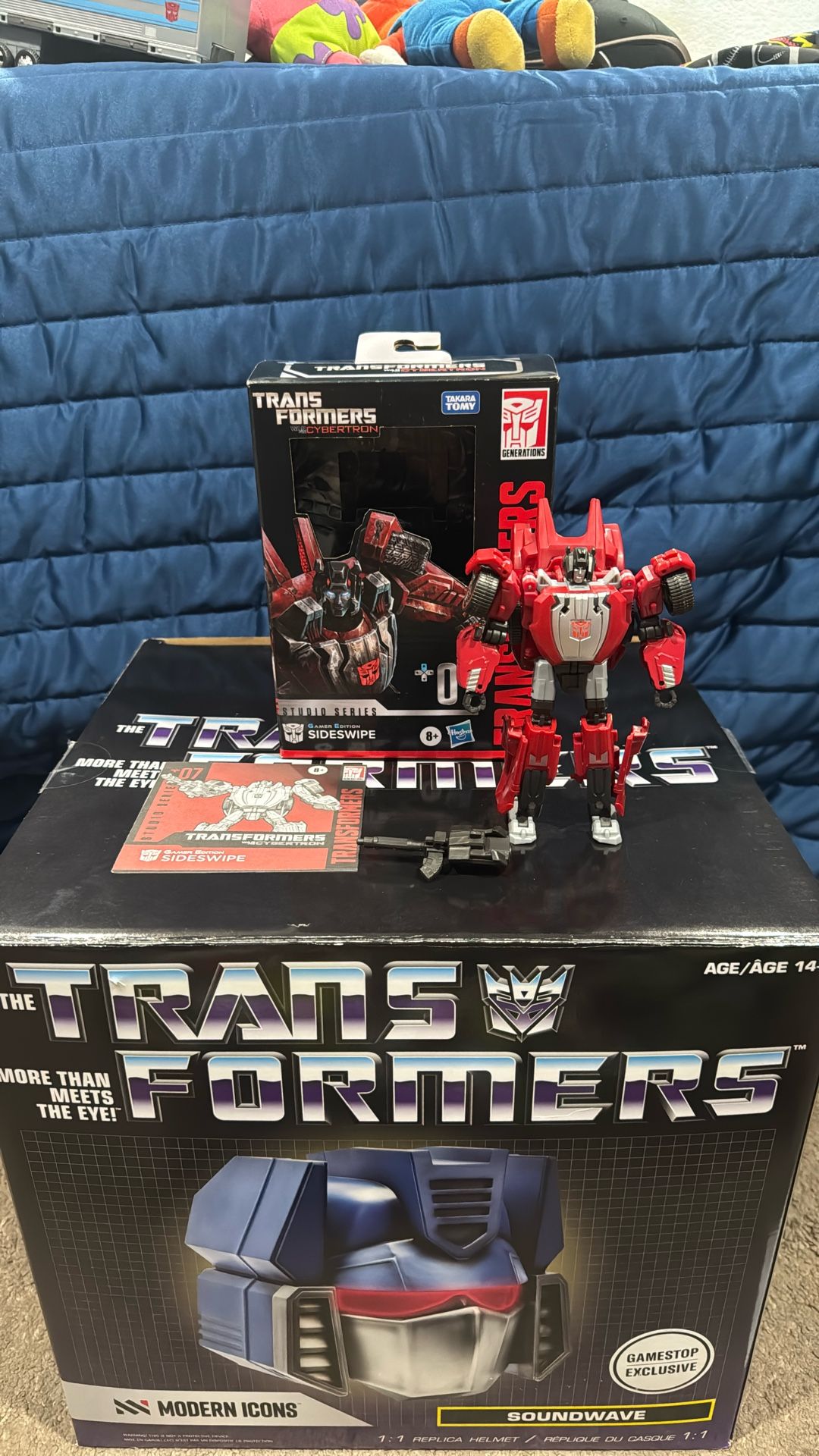 Transformers War For Cybertron - Studio Series Sideswipe 07