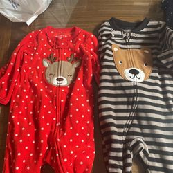 LOT OF SIZE 6 MONTH BABY GIRL CLOTHES