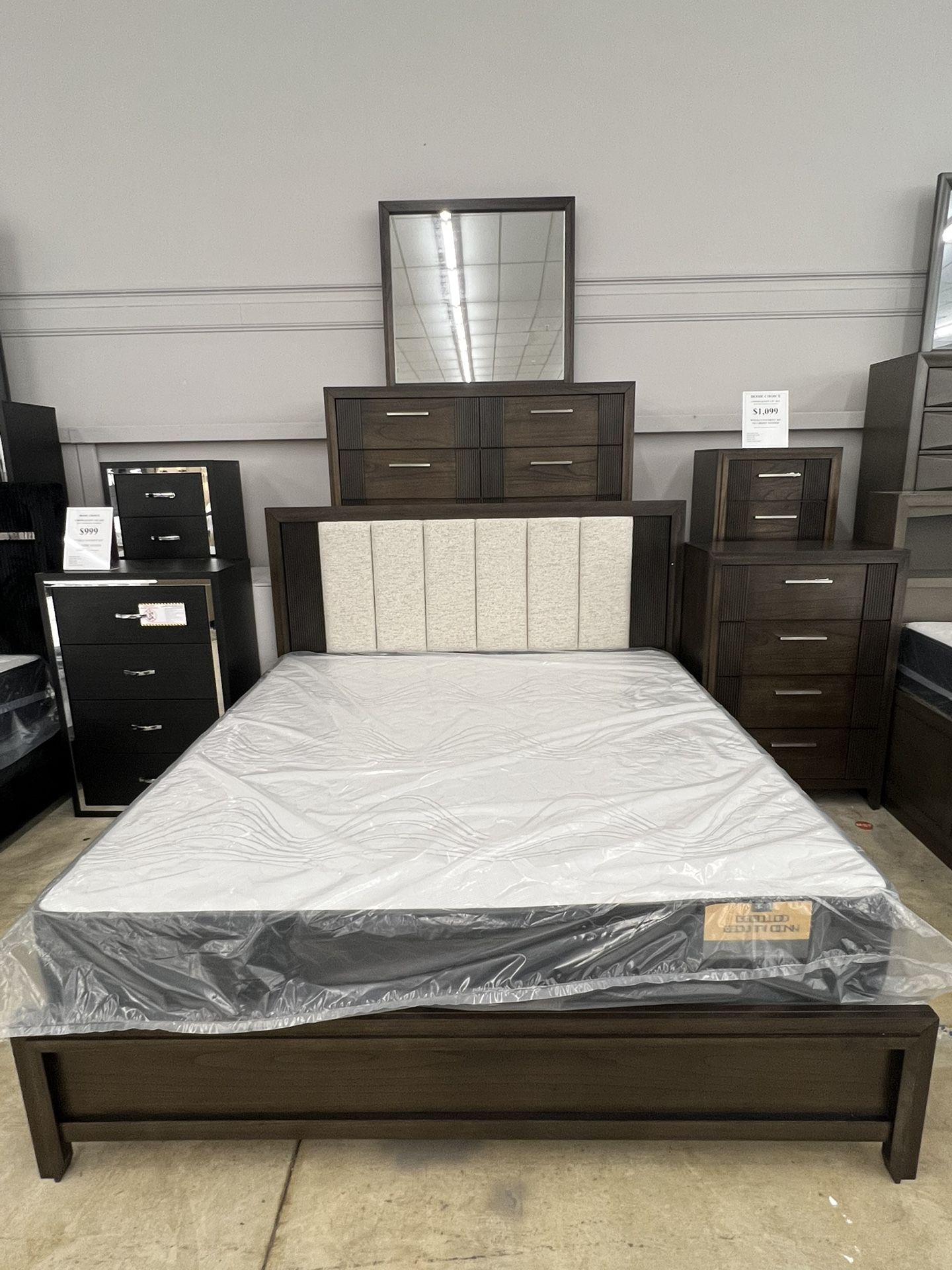 Queen Bedroom Set