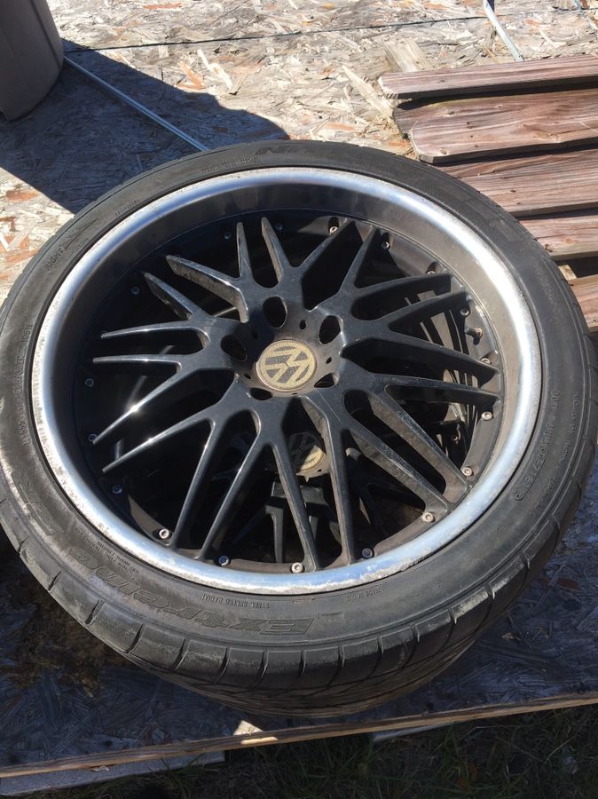 Volkswagen Touareg Audi Q7 Porsche Cayenne 22 inch wheels