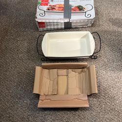 More Embossed Rectangular Baker With Caddy