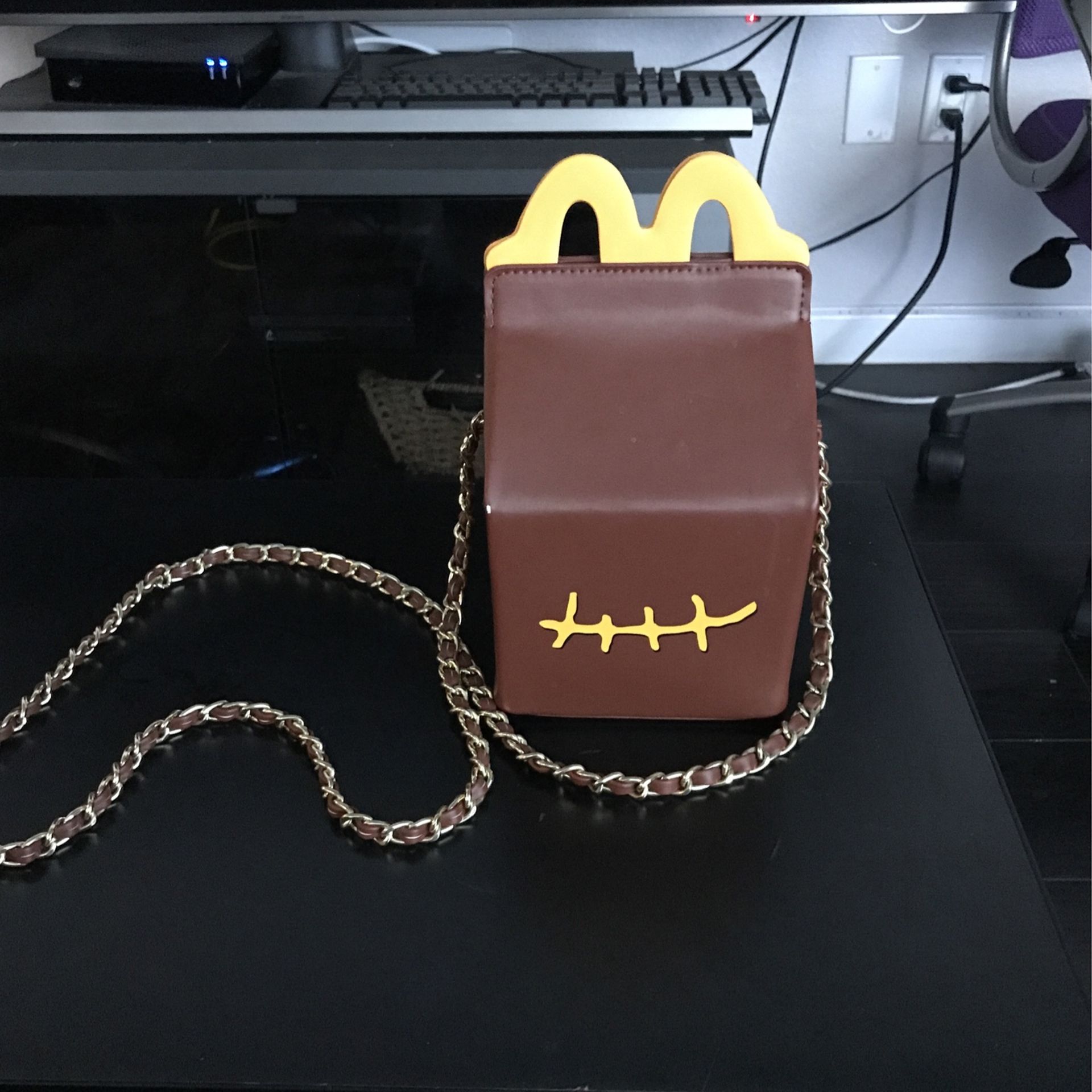 Travis Scott “cactus Jack” Happy meal Purse