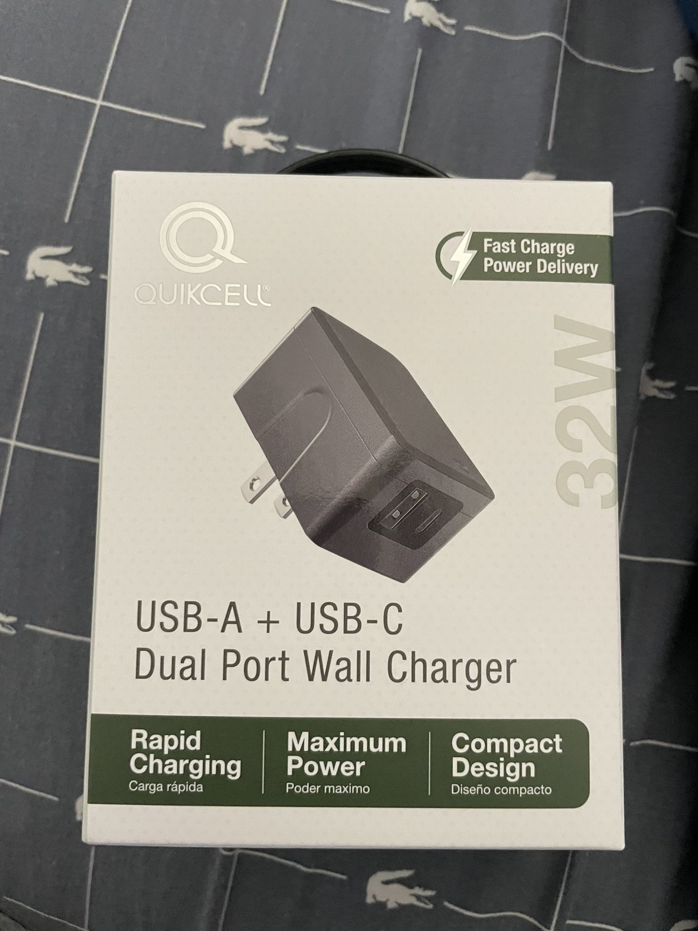 Charger Block USB A and USB C port