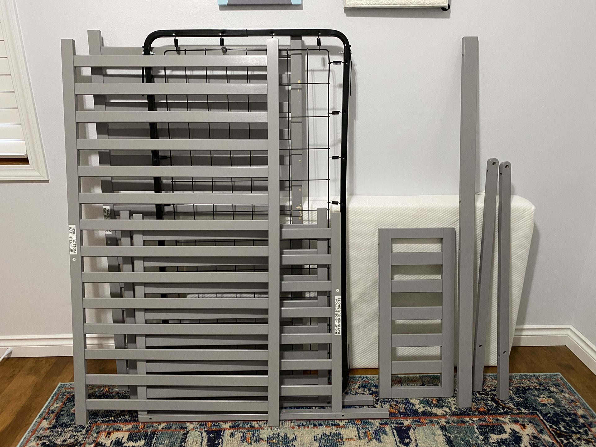 Delta 4 In 1 Convertible Crib & Mattress for Sale in Newberg, OR OfferUp