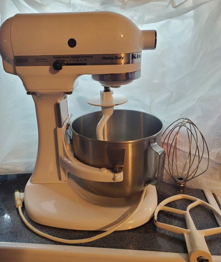 KitchenAid Heavy Duty Mixer Model K5SS White