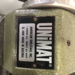 Unimat SL 1000 lathe Comes with pieces shown in photos.