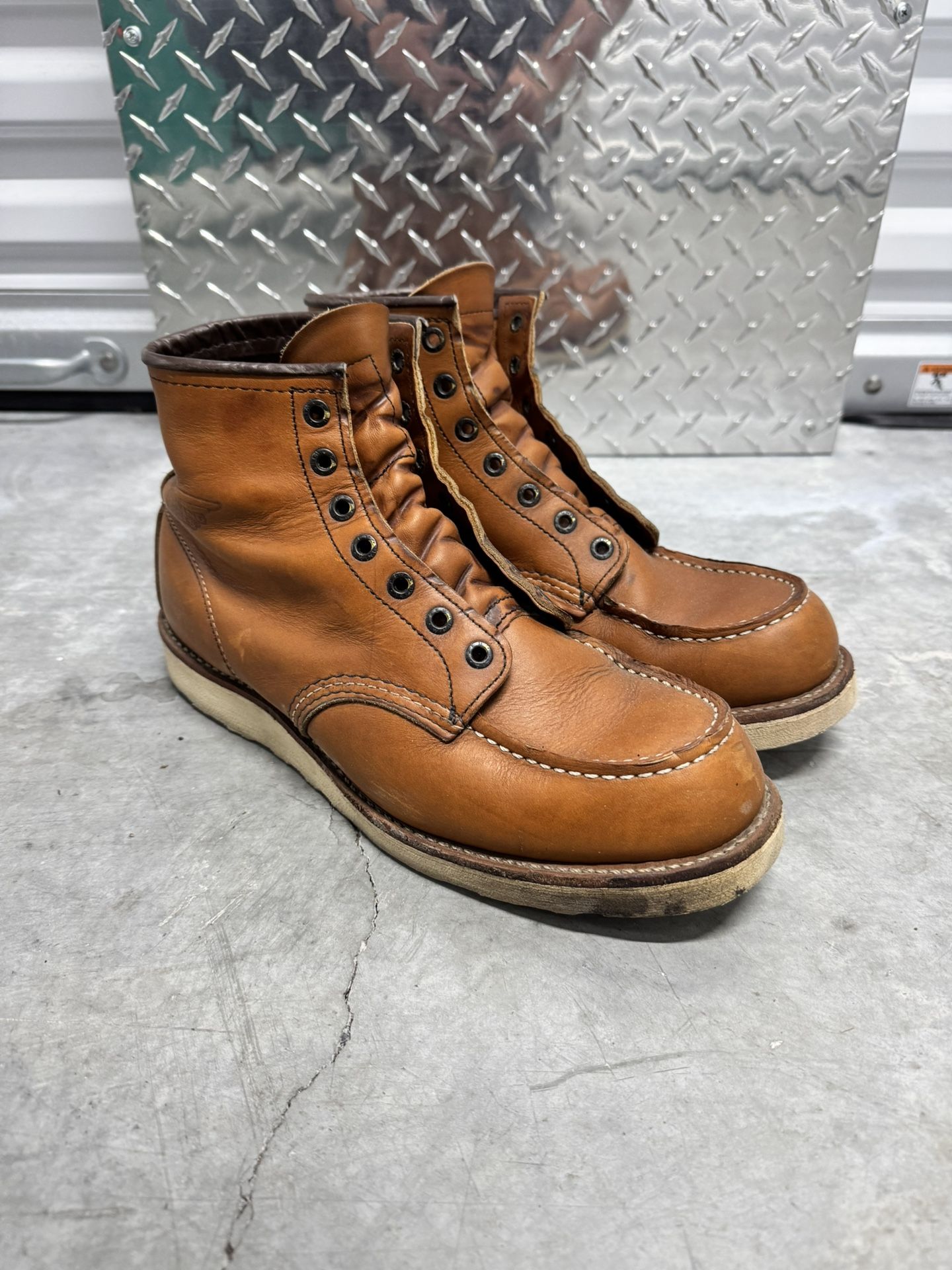 Red Wing Boots- 10875 Moc Toe