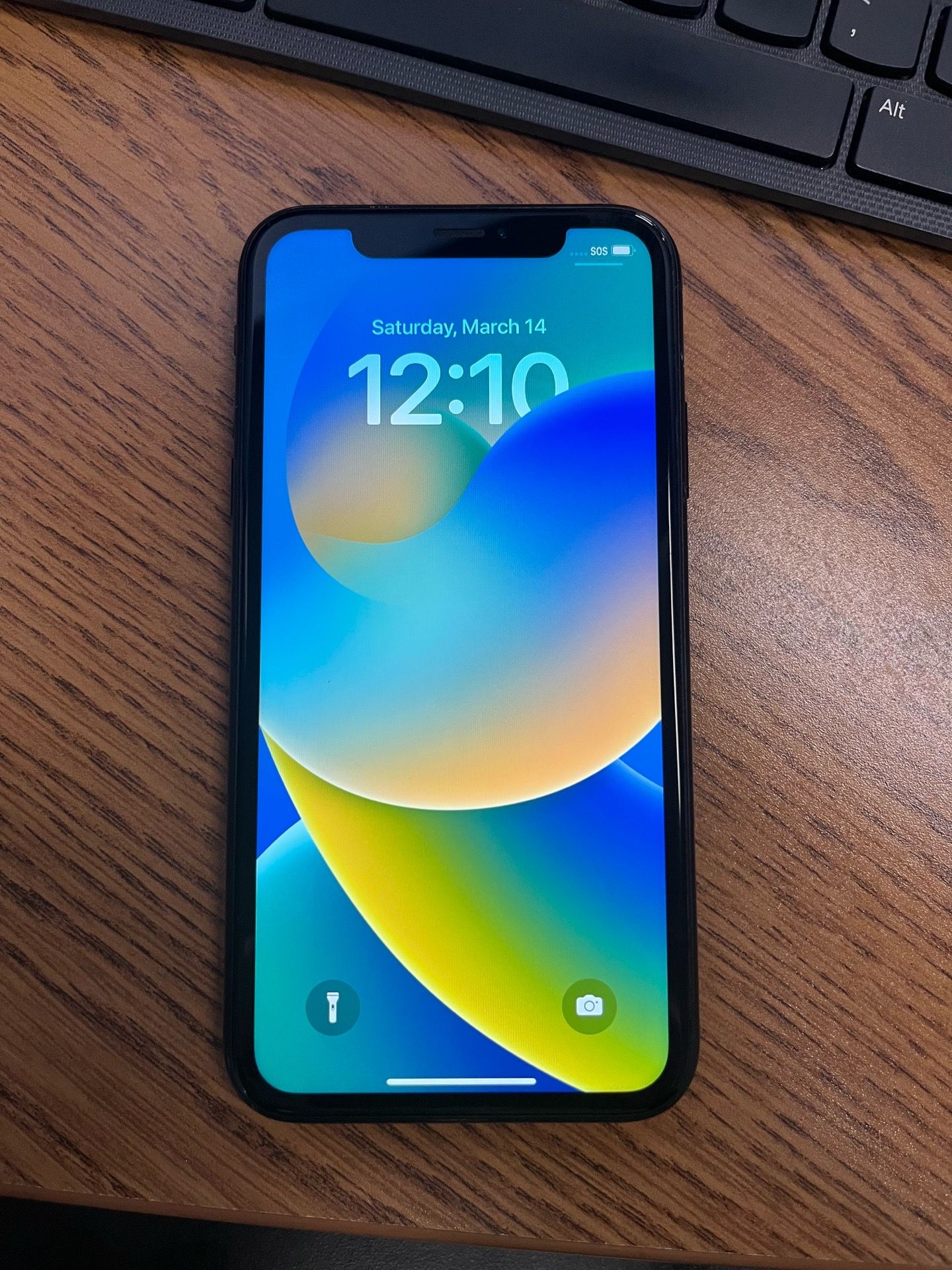 iPhone XR 64 gb