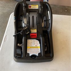 Graco Snugfit Click Connect Car Seat Base