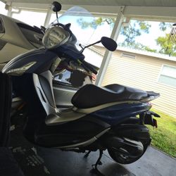 2016 Piaggio BV350