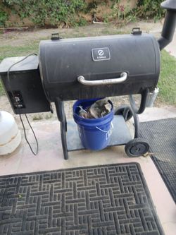 Z Grill Pellet Smoker