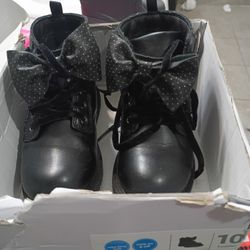 Girls Size 10 Carter Black Boots 