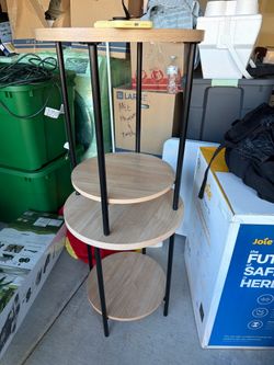 2 end tables