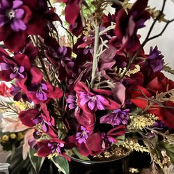 Faux Flower Bouquet With vase