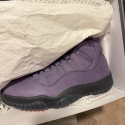 Jordan 11 Mojave