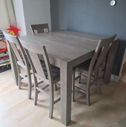 Dinner Table