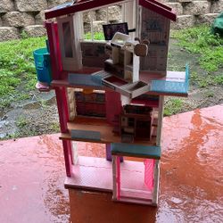 Barbie house