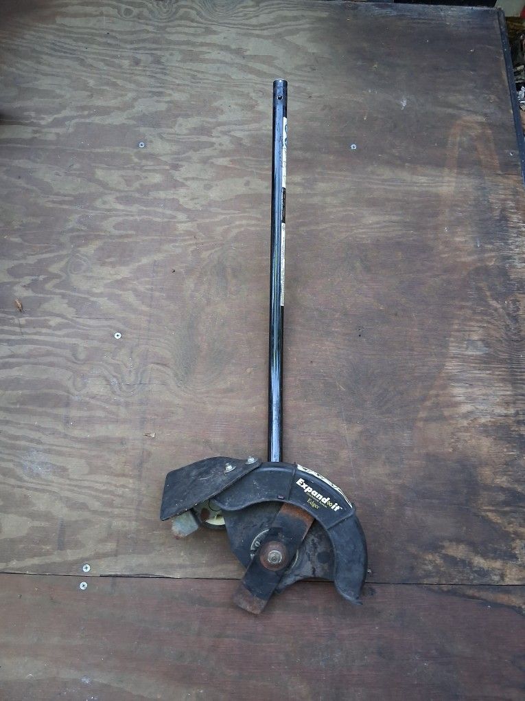 Homelite Expand It Attachment Edger (It's Available)