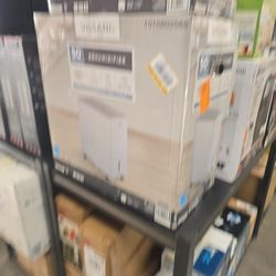 Vissani 50 Pints 4,500 Sq. Ft Dehumidifier 2 Fan