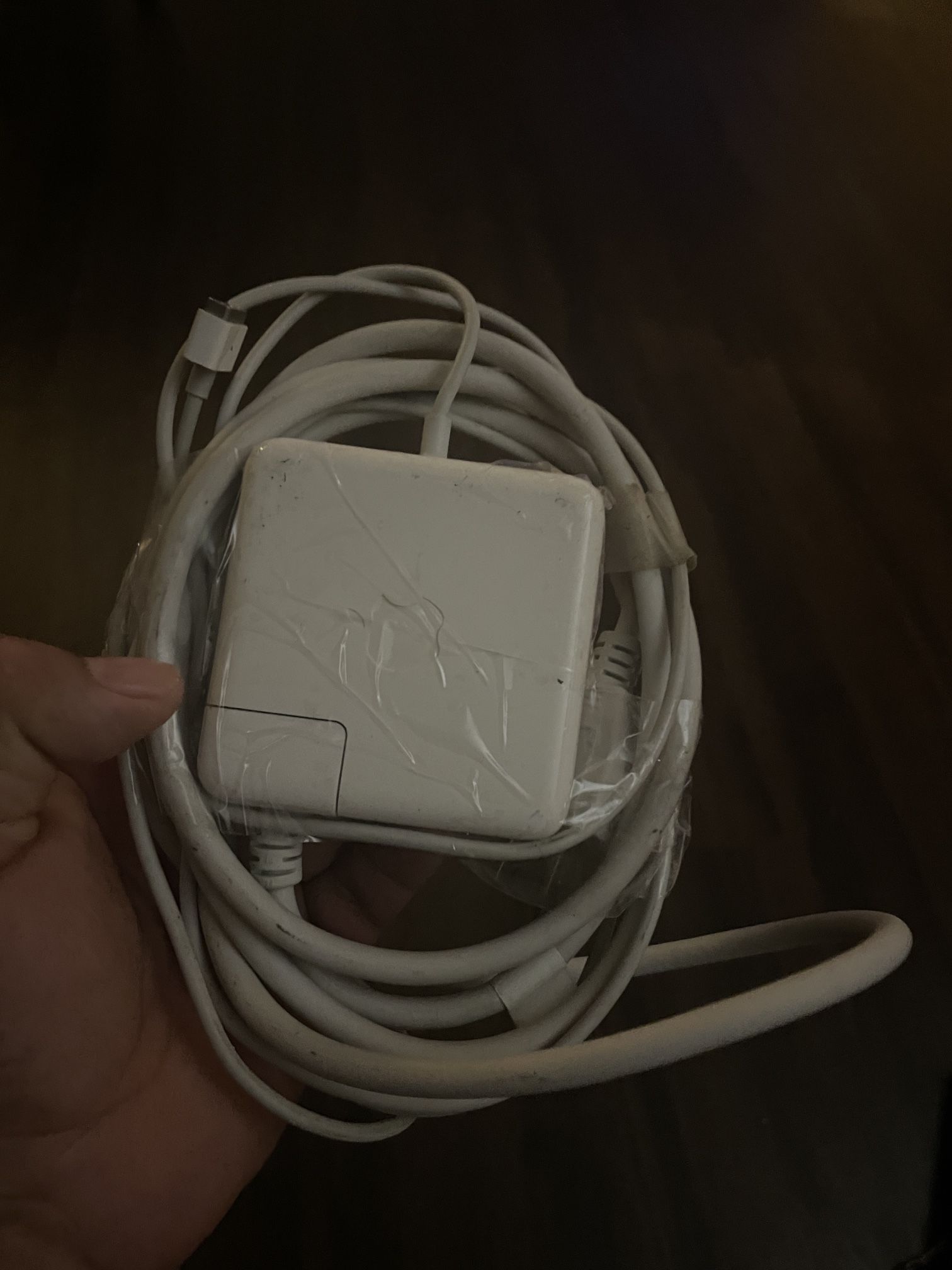 apple mac book charger