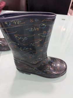 Rain boots boys size 12 m