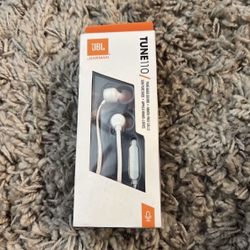 JBL TUNE 110 Harman In-Ear Wired Headphones with One-Button Remote -  White New  earphones Wired headphones cords earbuds with BOX