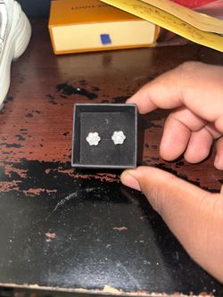VVS1 Moissanite Earrings