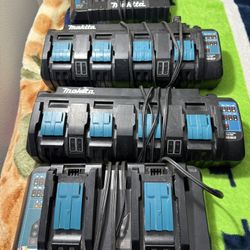 MAKITA CHARGER VERY GOOD CONDITION 