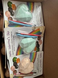 24 set Valentine's Day Gypsum Crystal Excavation Kit