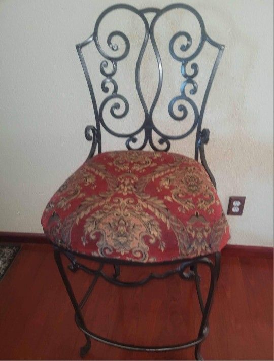 Great Stool Heavy Iron