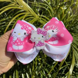 Hello’s Kitty Bow