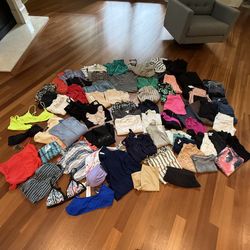 Reseller Women’s Clothing Bundle Assorted Sizes / Brands