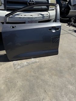 Lh front door Toyota Corolla 2019-2025