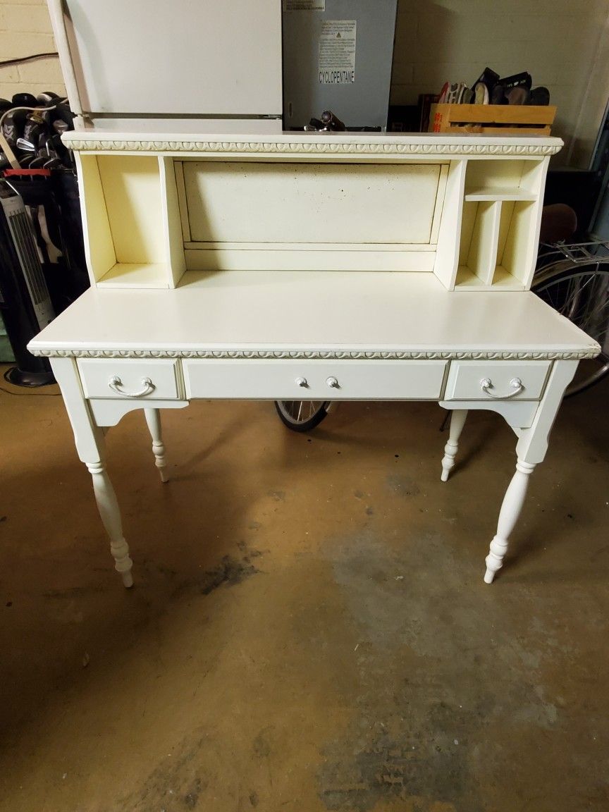 White Desk