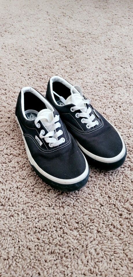 Kids Vans Size 2.5