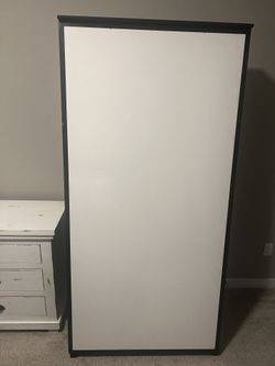 Professional Grade Dry Erase Board